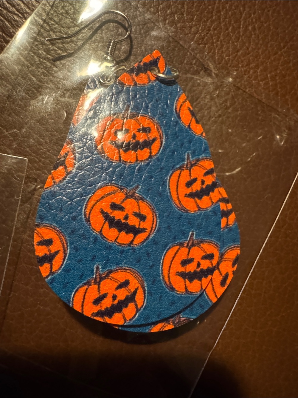 ๐ 3 pr Halloween Teardrop Earrings - Orange, Blue, White - Picture 3 of 4